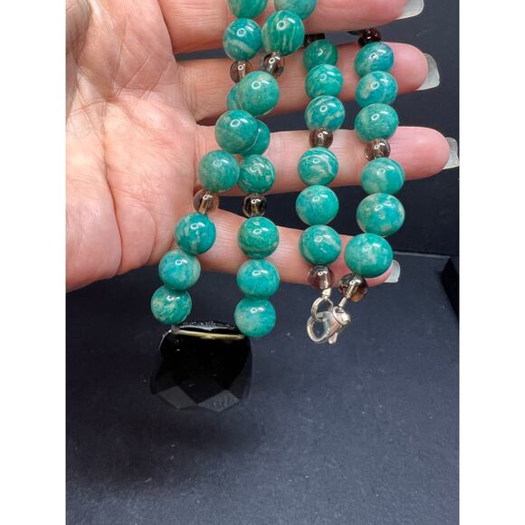 Russian amazonite and smoky quartz necklace with sterling silver clasp - Picture 8 of 11